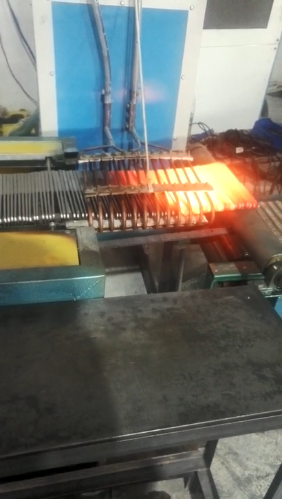 1657085869596452.png 餐刀退火.png